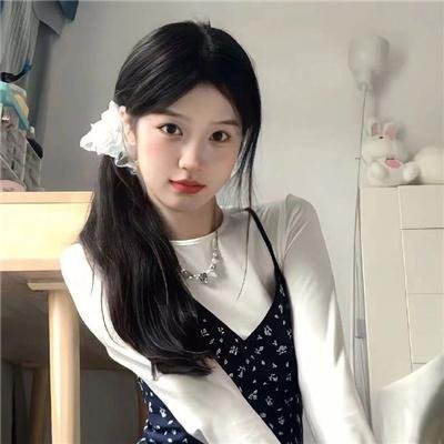 那一年,我们都爱过的女孩海报