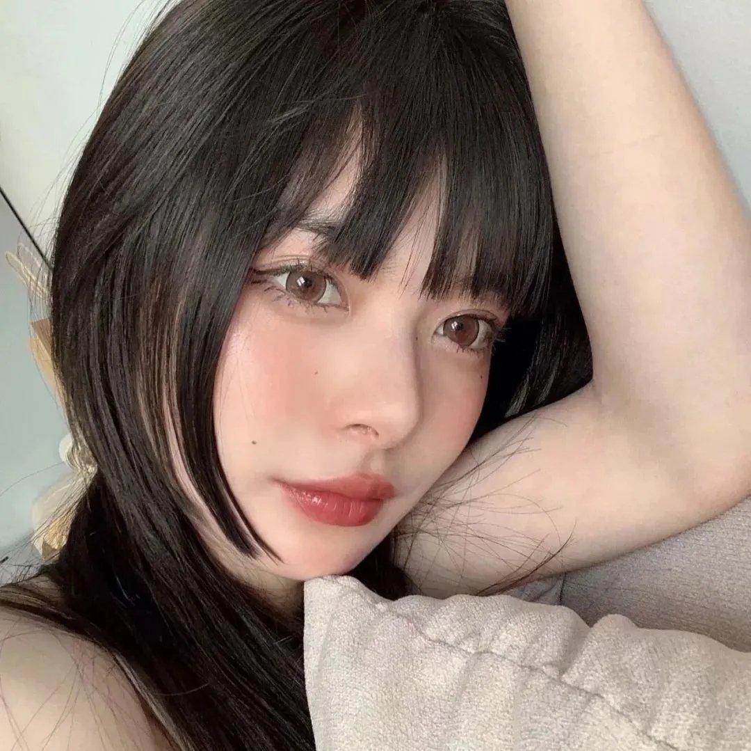偷心女巫海报