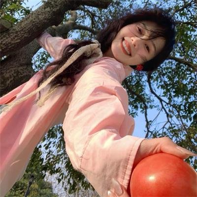 鲨卷风海报
