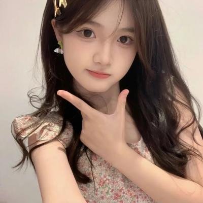 红妻白夫海报